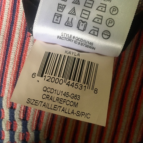 BCBG MAXAZRIA Kayla Crop Knit Top SMALL - Picture 10 of 11